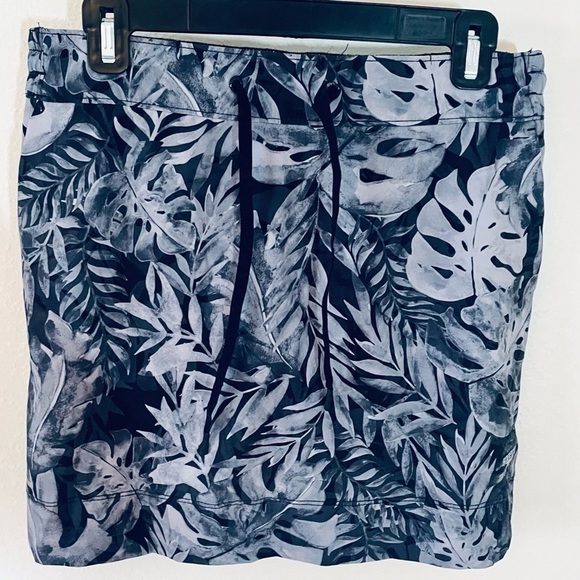 Speedo Swim Skort (Short/Skirt) - Size S - Excellent Condition - Picture 1 of 8